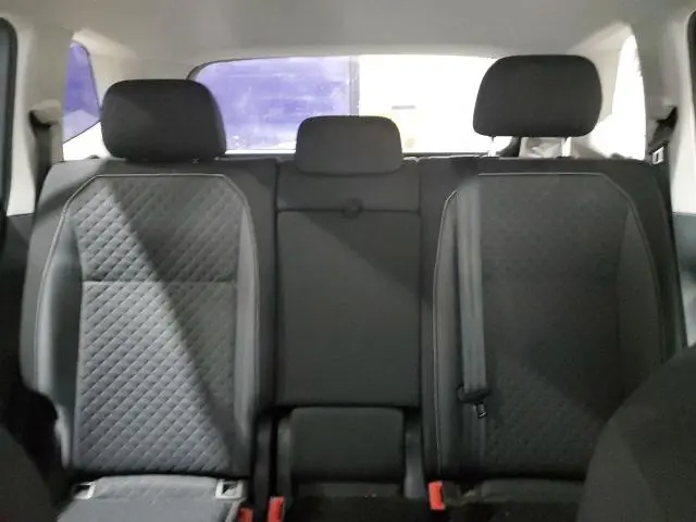 2021 VOLKSWAGEN TIGUAN S  