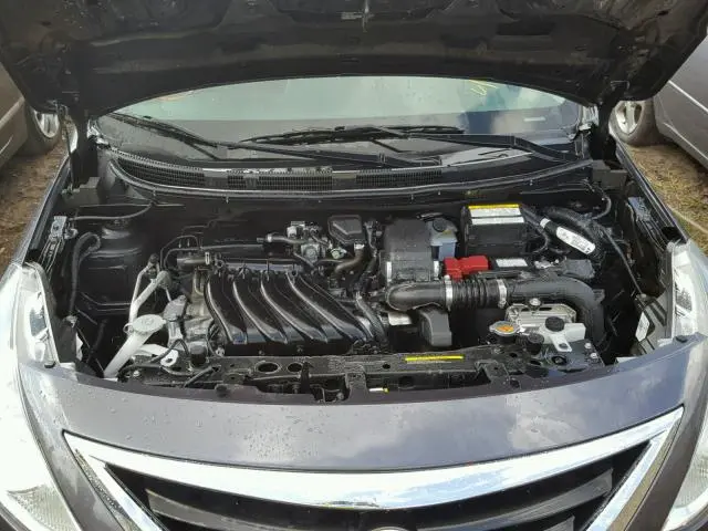 2015 NISSAN VERSA S