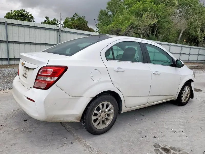 2017 CHEVROLET SONIC LT  