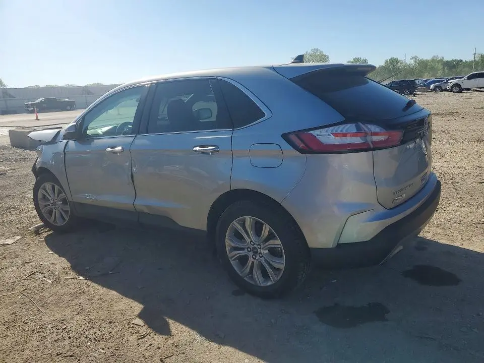 2022 FORD EDGE TITANIUM  