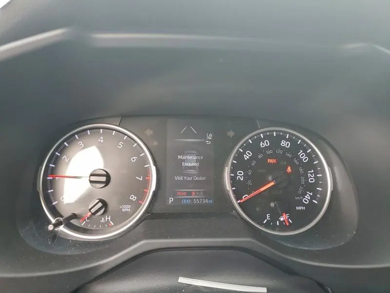 2020 TOYOTA RAV4 XLE  