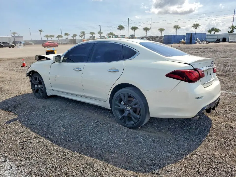 2013 INFINITI M37 X  