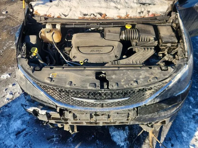 2021 CHRYSLER VOYAGER LXI  