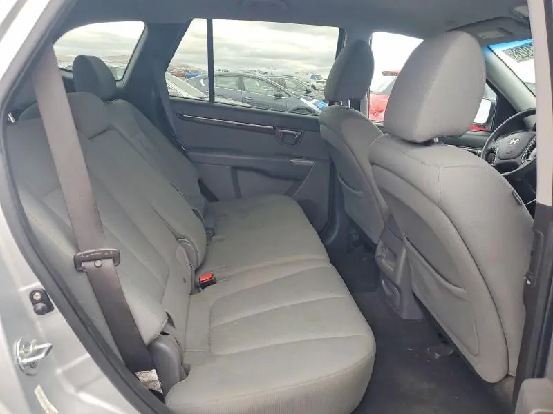 2010 HYUNDAI SANTA FE GLS  