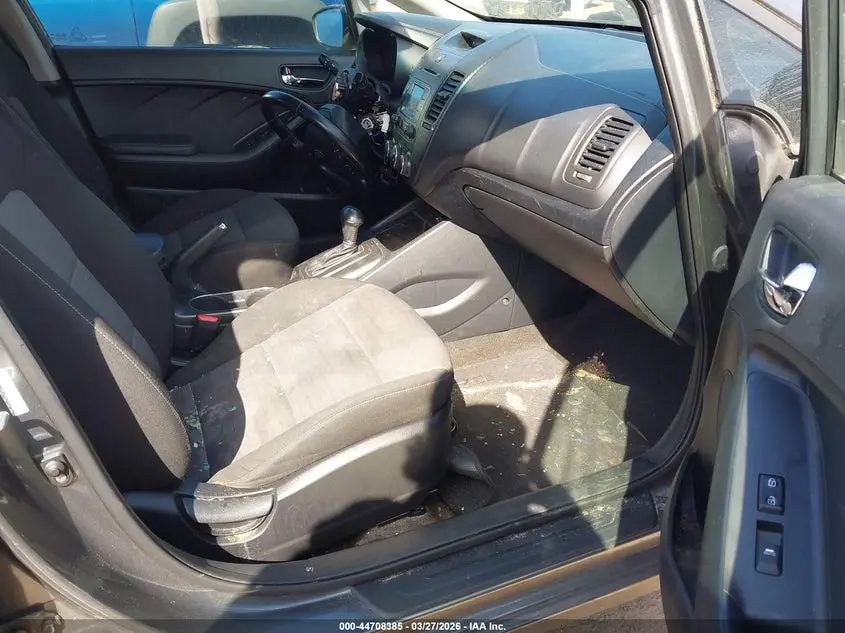 2016 KIA FORTE EX