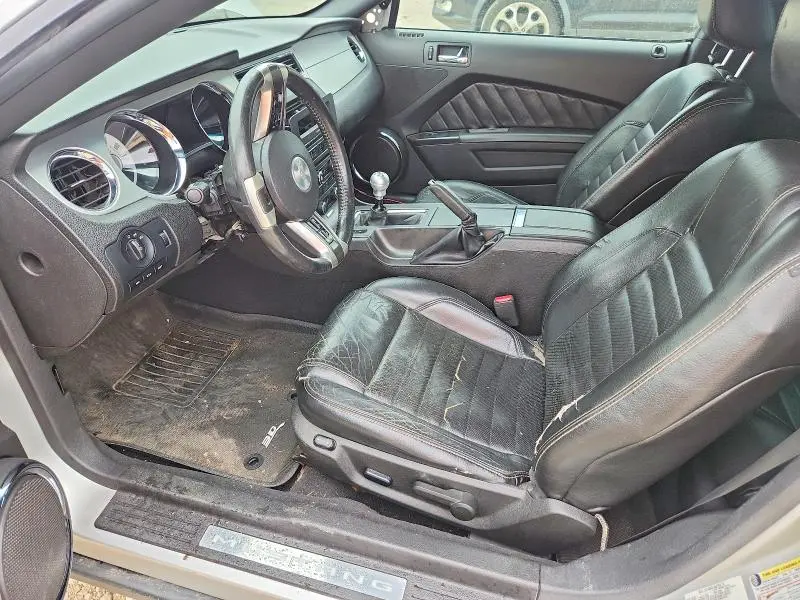 2010 FORD MUSTANG   