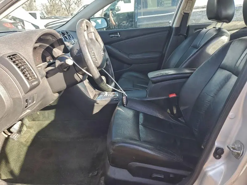 2010 NISSAN ALTIMA BASE  