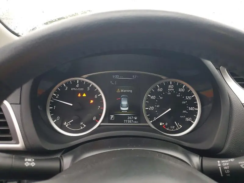 2017 NISSAN SENTRA SR  