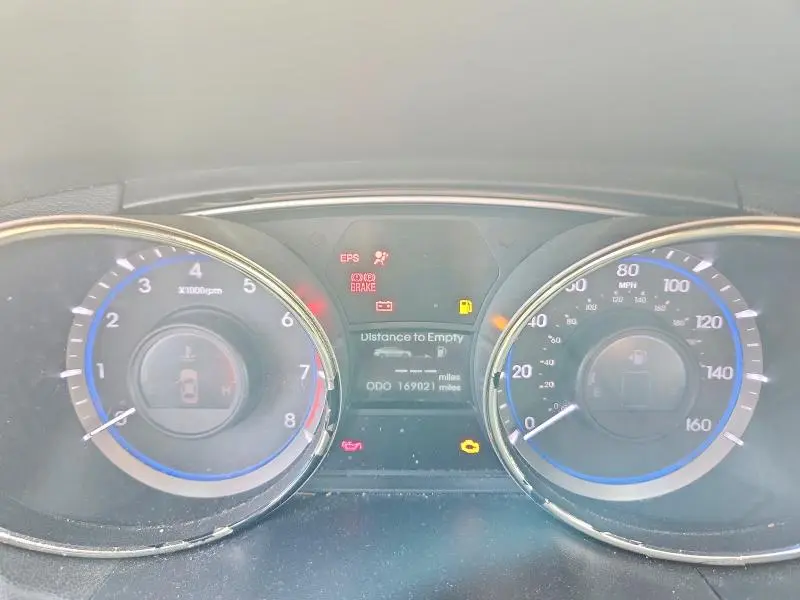 2013 HYUNDAI SONATA GLS  