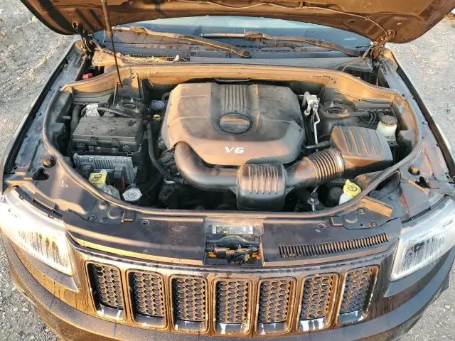 2014 JEEP GRAND CHEROKEE LAREDO  