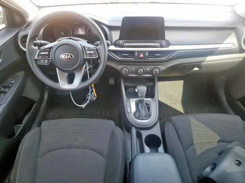 2021 KIA FORTE FE  