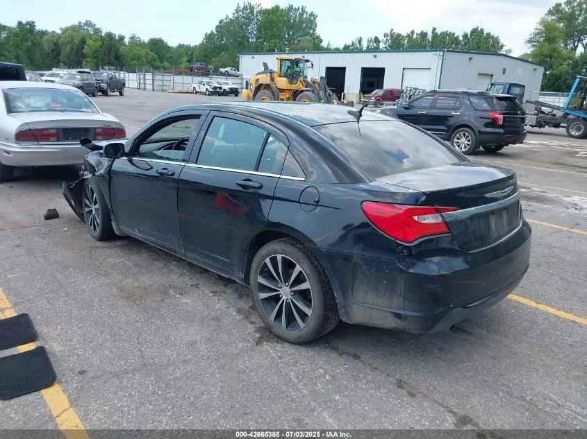 2013 CHRYSLER 200 LIMITED