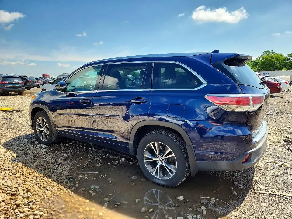 2016 TOYOTA HIGHLANDER XLE  