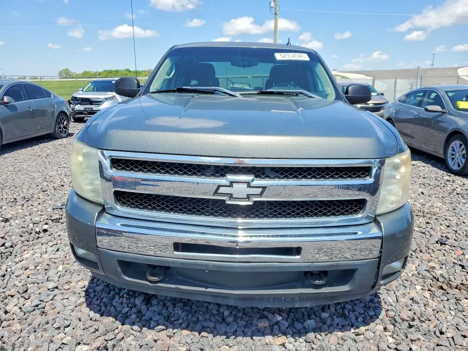 2011 CHEVROLET SILVERADO K1500 LT  