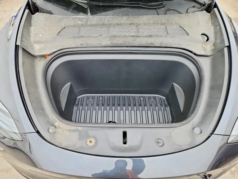 2025 TESLA MODEL Y   