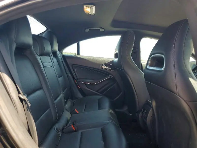2019 MERCEDES-BENZ CLA 250 4MATIC  