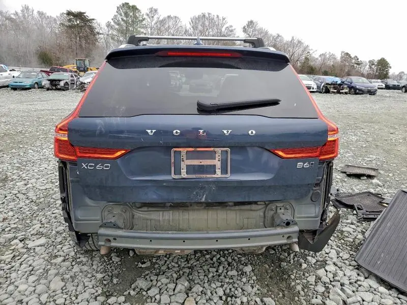 2022 VOLVO XC60 B6 INSCRIPTION  