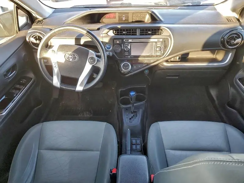 2015 TOYOTA PRIUS C   