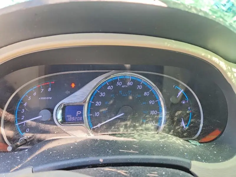 2013 TOYOTA SIENNA XLE 8-PASSENGER  