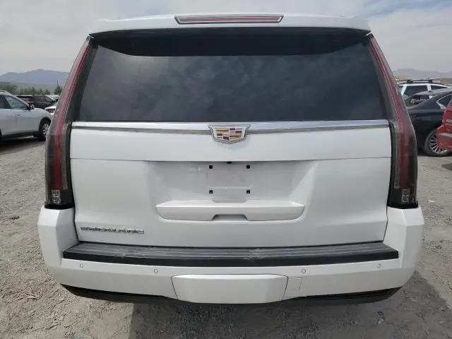 2016 CADILLAC ESCALADE LUXURY  