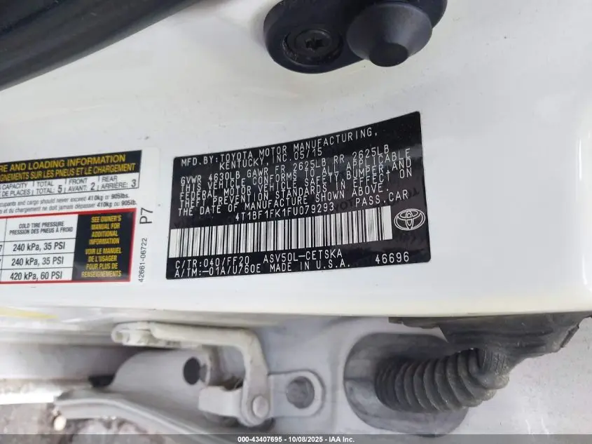 2015 TOYOTA CAMRY SE