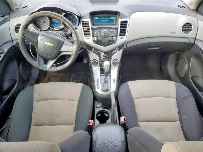 2012 CHEVROLET CRUZE LS  