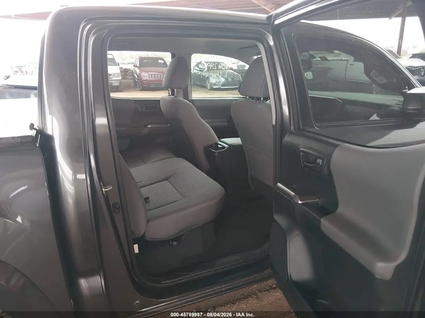 2016 TOYOTA TACOMA SR5 V6