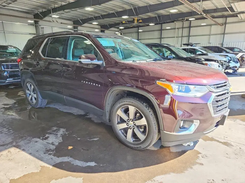2021 CHEVROLET TRAVERSE LT  