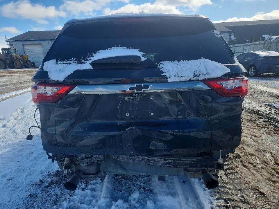 2021 CHEVROLET TRAVERSE LT  