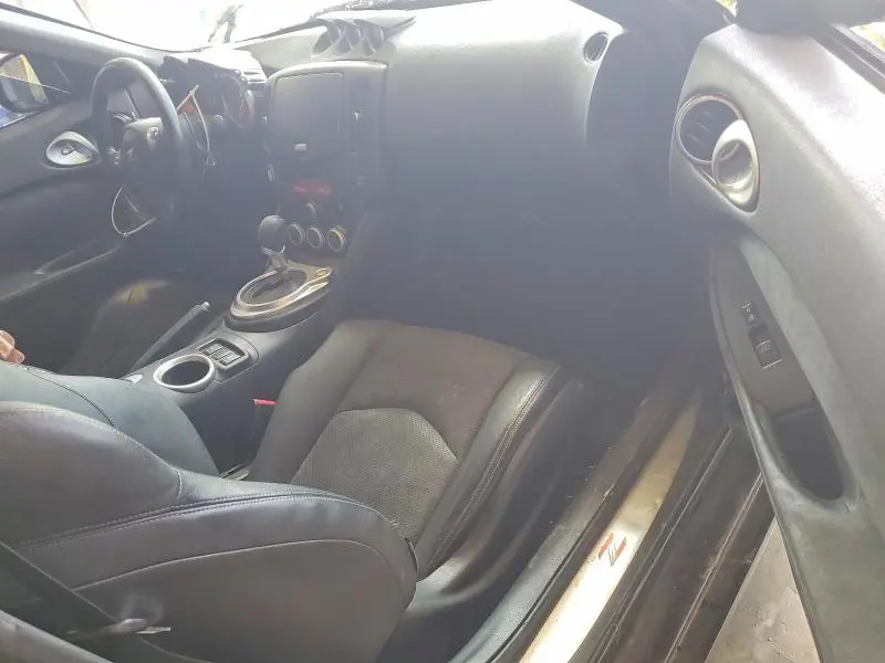 2010 NISSAN 370Z BASE  