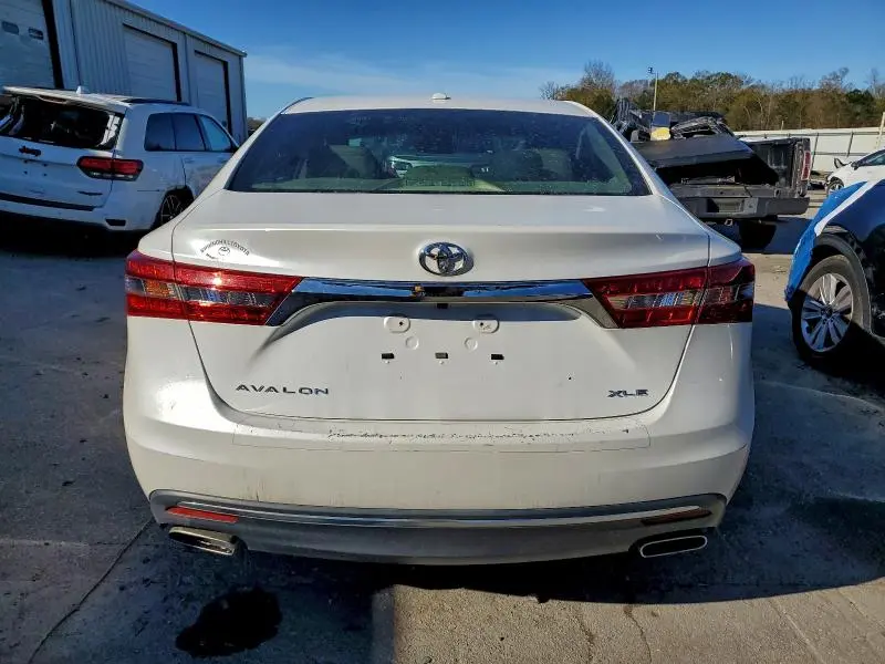 2016 TOYOTA AVALON XLE  