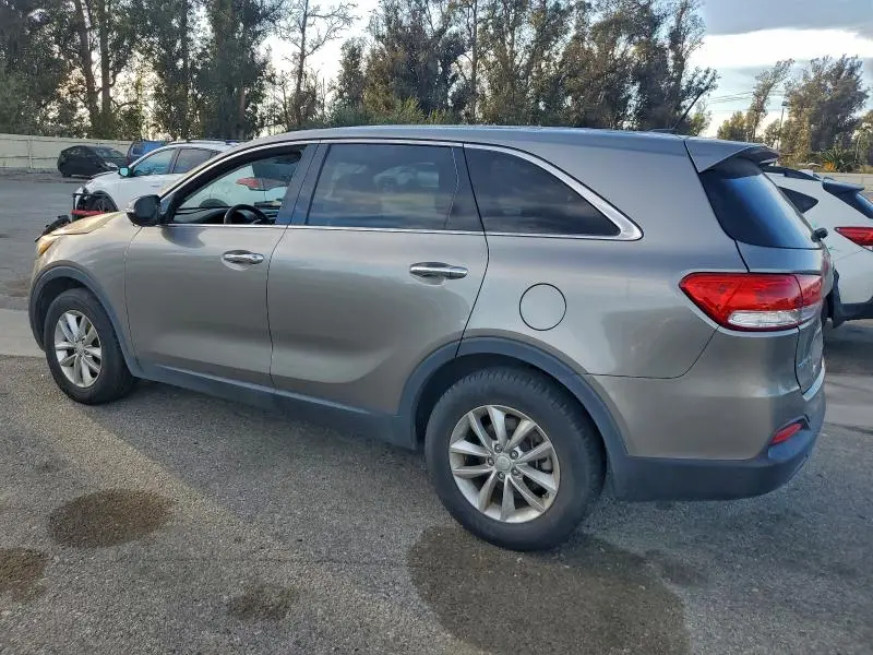 2016 KIA SORENTO LX  