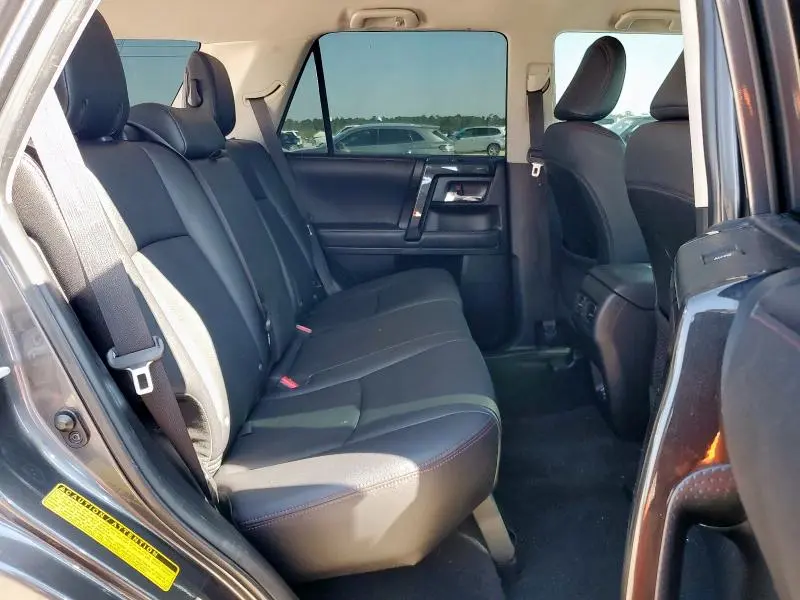 2020 TOYOTA 4RUNNER SR5/SR5 PREMIUM  