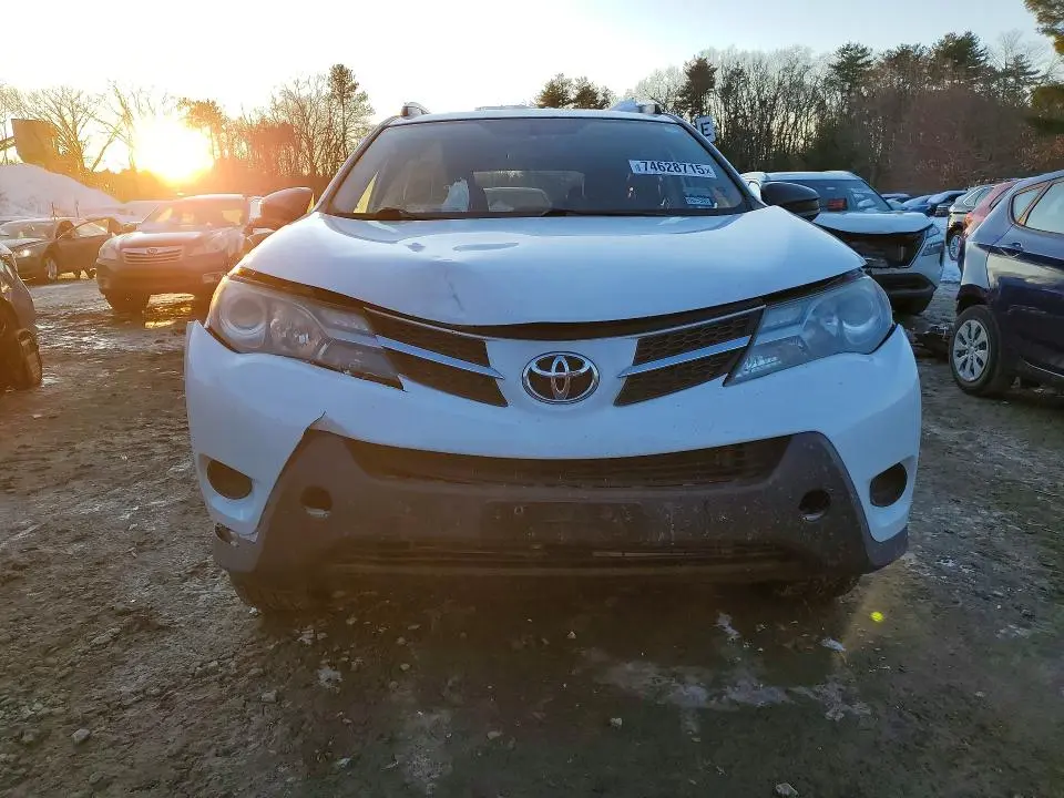 2013 TOYOTA RAV4 LE  