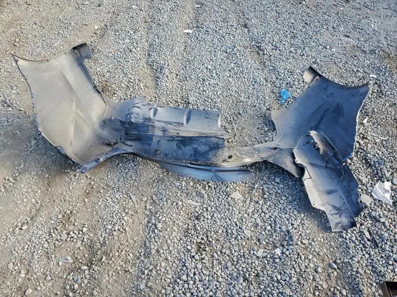 2022 NISSAN VERSA SV  