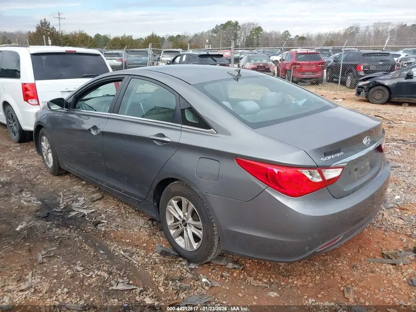 2013 HYUNDAI SONATA GLS