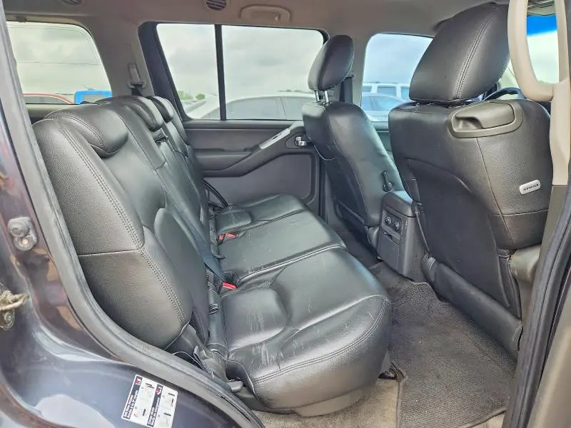 2010 NISSAN PATHFINDER S FE+  