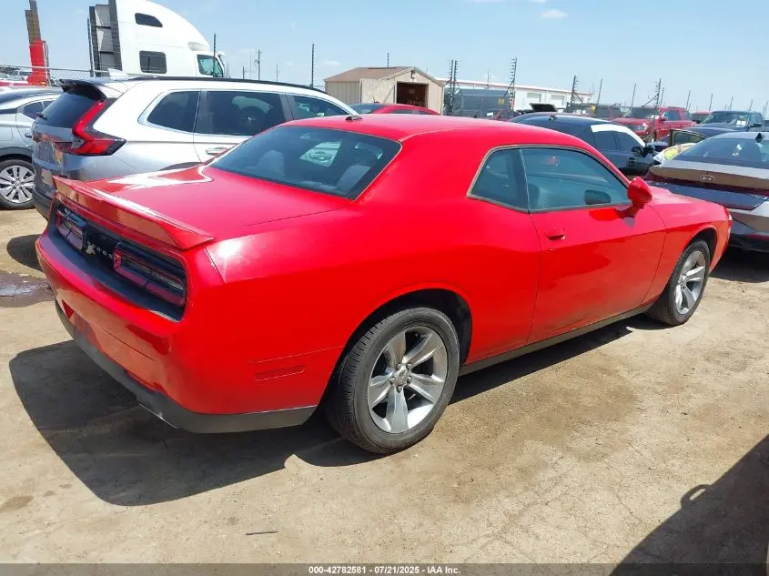 2018 DODGE CHALLENGER SXT