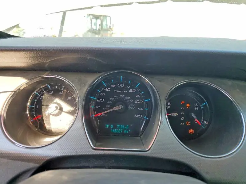 2011 FORD TAURUS SEL  