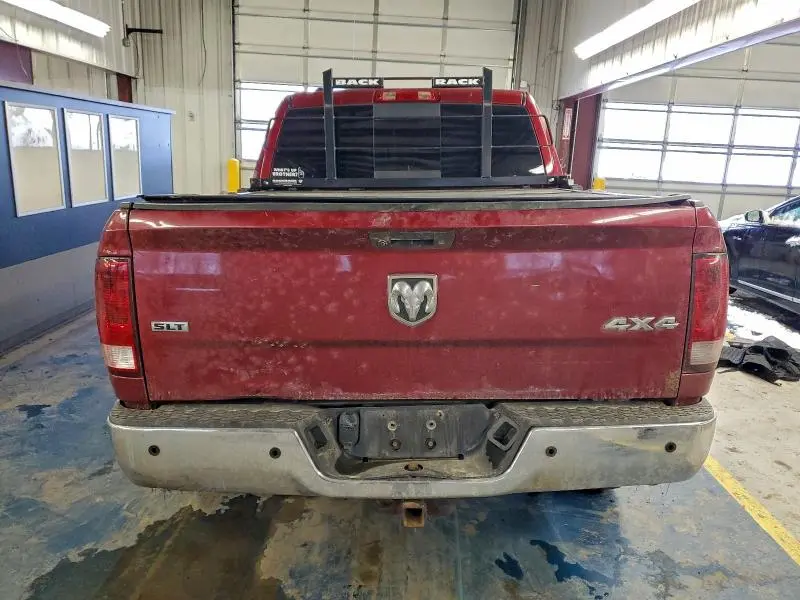2015 RAM 1500 SLT  