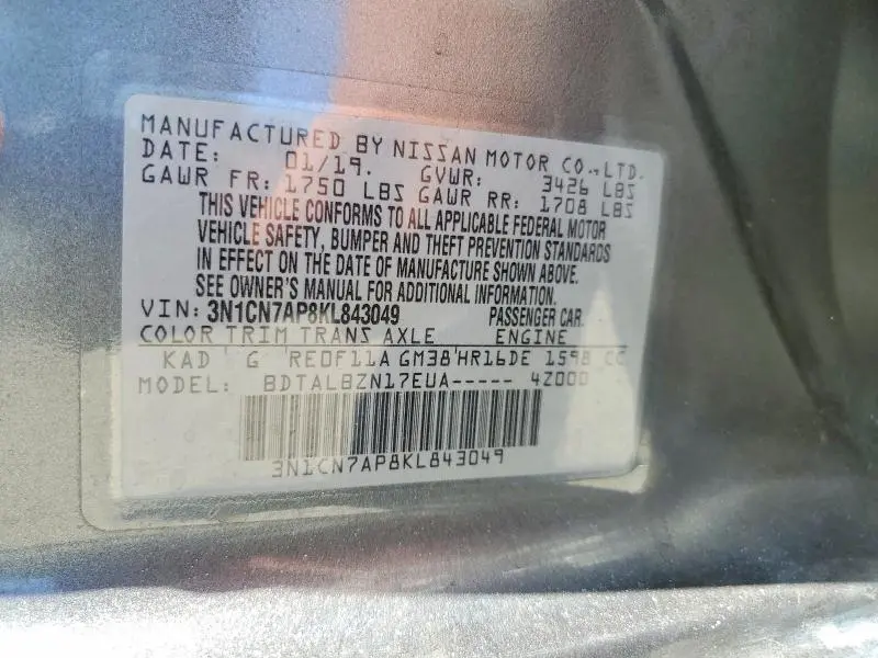 2019 NISSAN VERSA SV  
