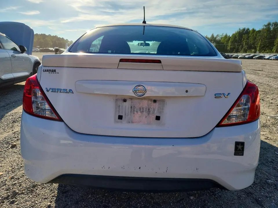 2016 NISSAN VERSA 1.6 SV  