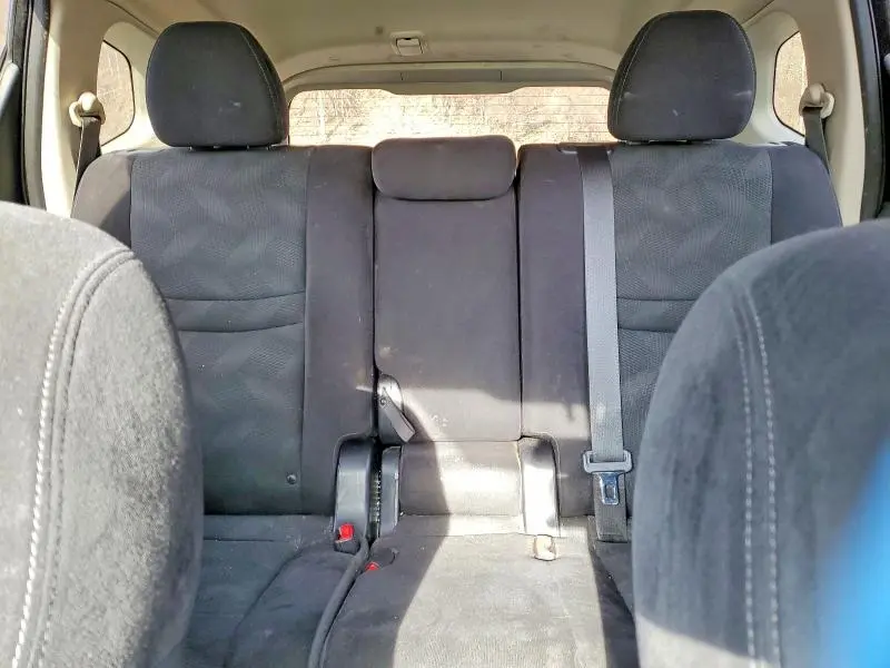 2014 NISSAN ROGUE SV  