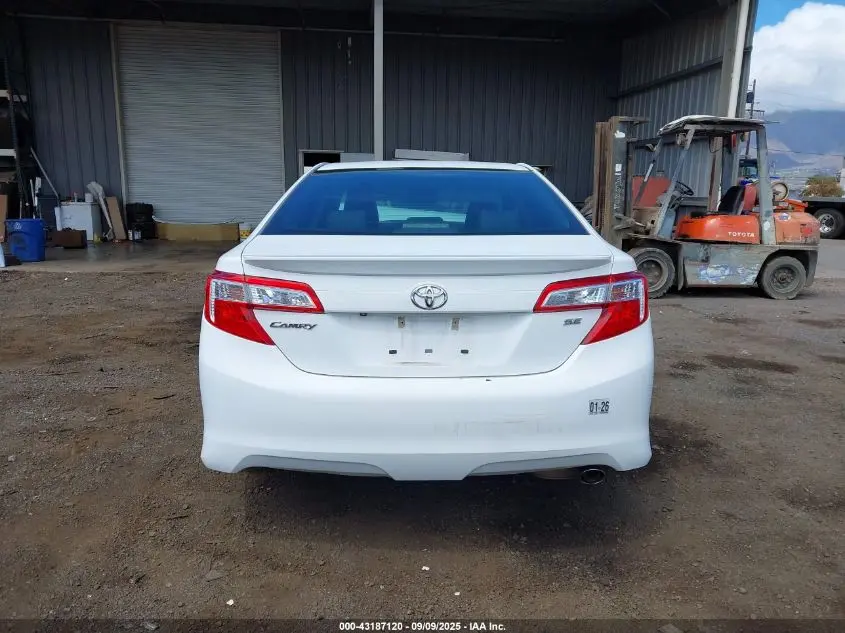 2014 TOYOTA CAMRY SE/SE SPORT