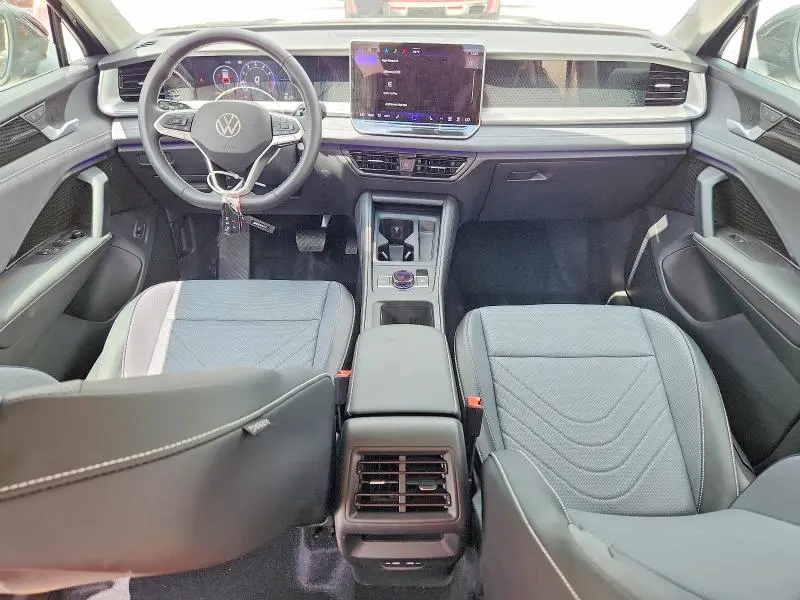 2025 VOLKSWAGEN TIGUAN SE  