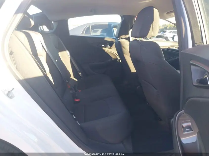 2021 CHEVROLET MALIBU FWD 1FL