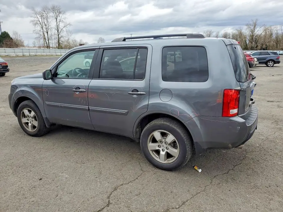 2011 HONDA PILOT EXL  