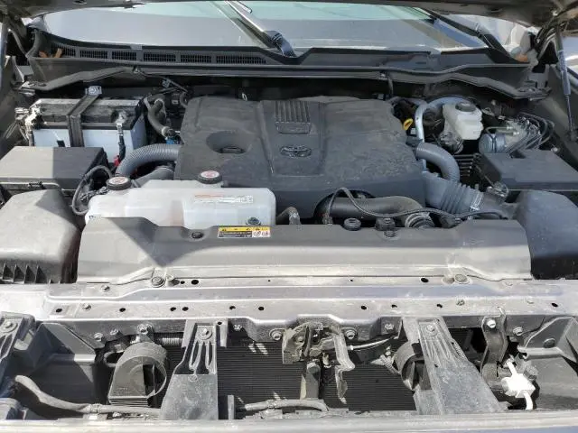 2024 TOYOTA TUNDRA CREWMAX SR  