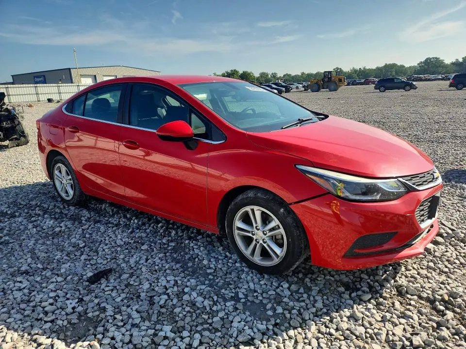 2018 CHEVROLET CRUZE LT  