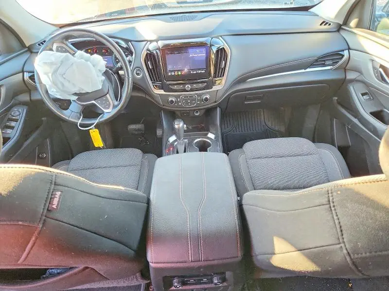 2020 CHEVROLET TRAVERSE LT  